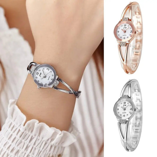 Alloy Bangle Watch Waterproof Fashion Women Classic Watches Small Delicate Analog Wristwatch for Gift for Work Travel Casual